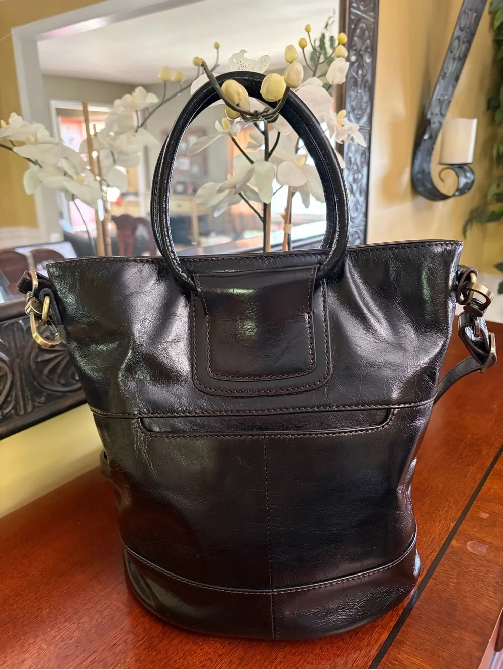 HOBO Maggie Satchel/Crossbody Polished Black Leather And Sleek Handles